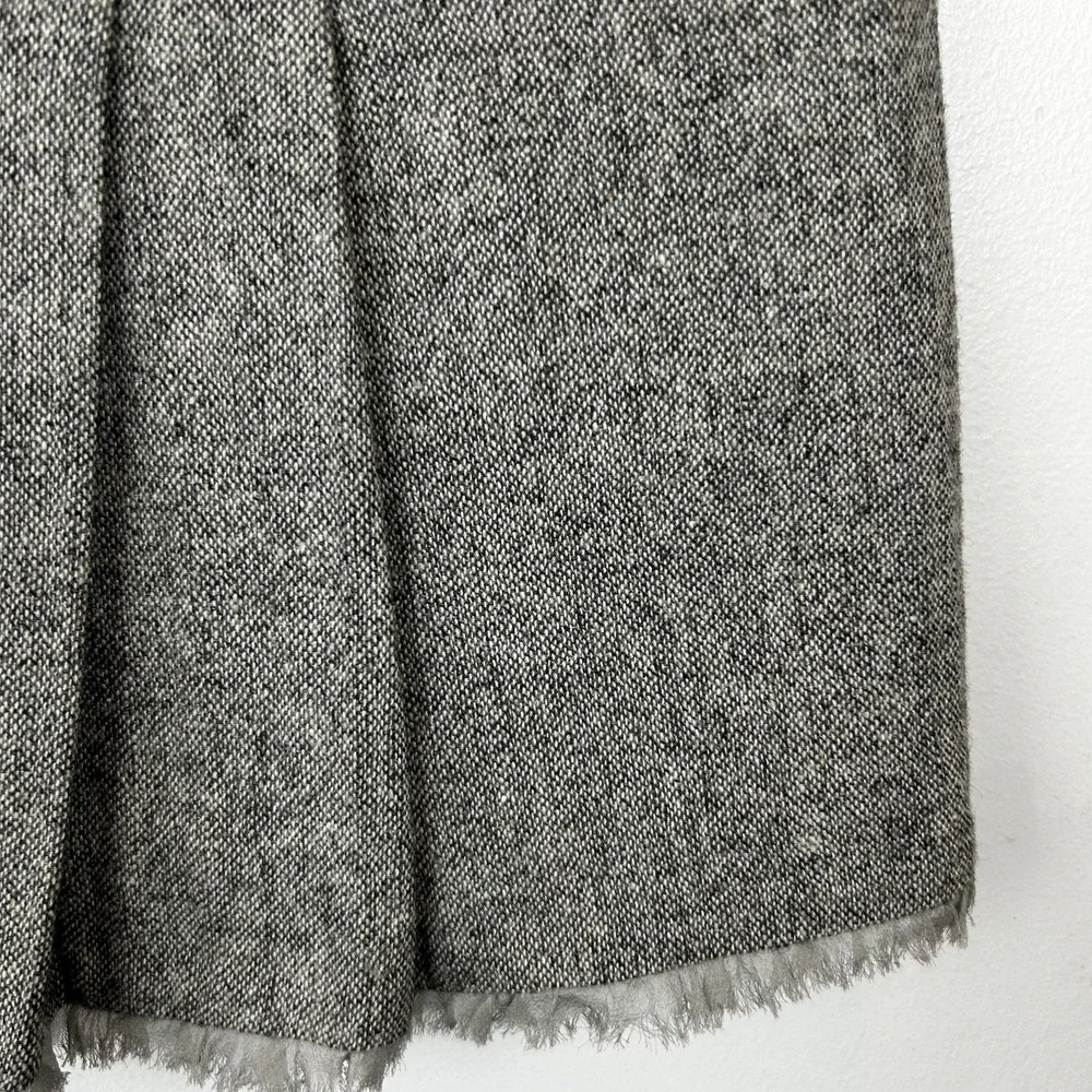 WHBM Suit Skirt Womens 6 8 Tweed 3 Button Gray Office Career Professional Read